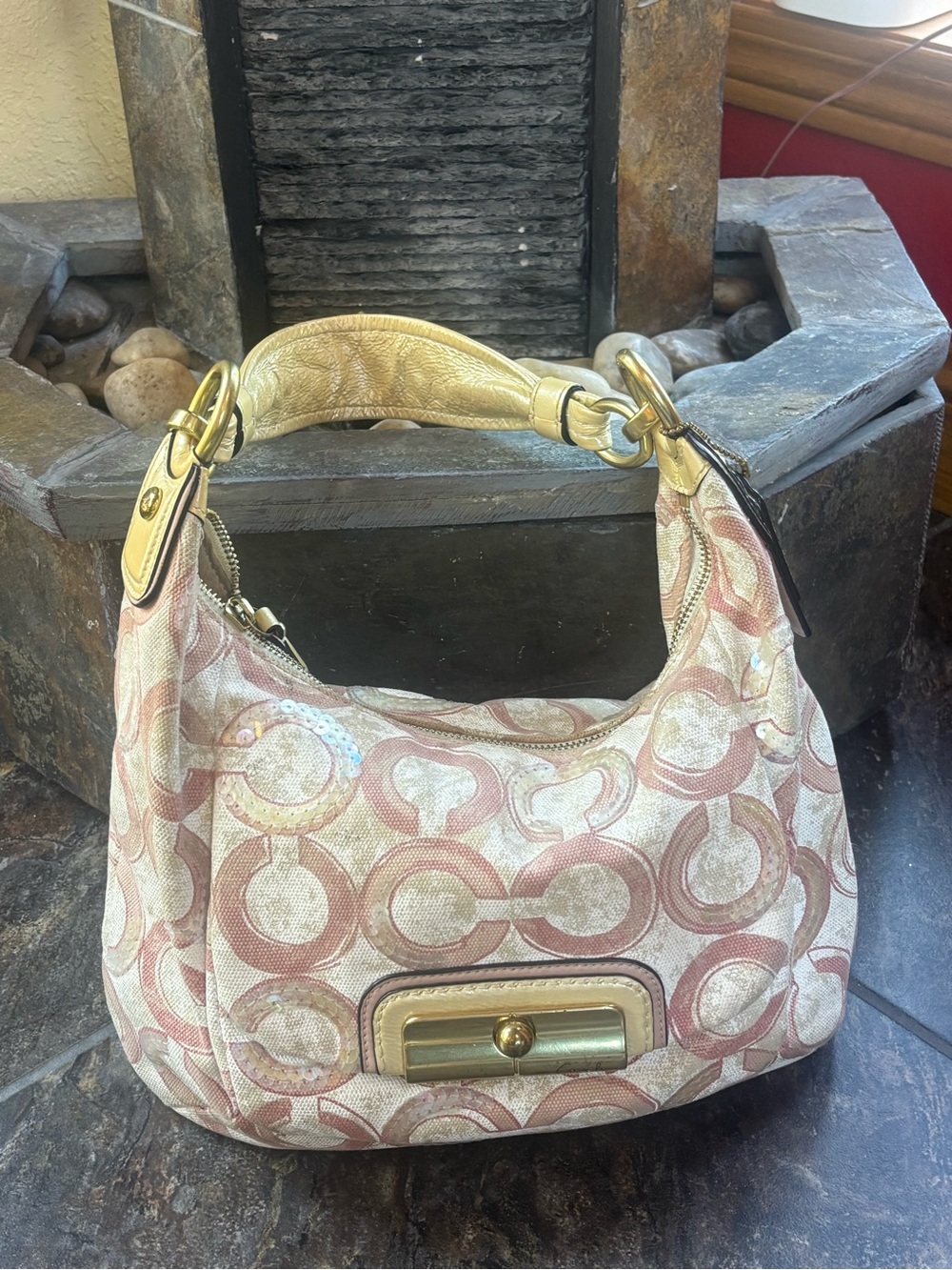 Coach VINTAGE Kristin Graphic OpArt Sequin Hobo Handbag Peony Ivory Gold Satchel